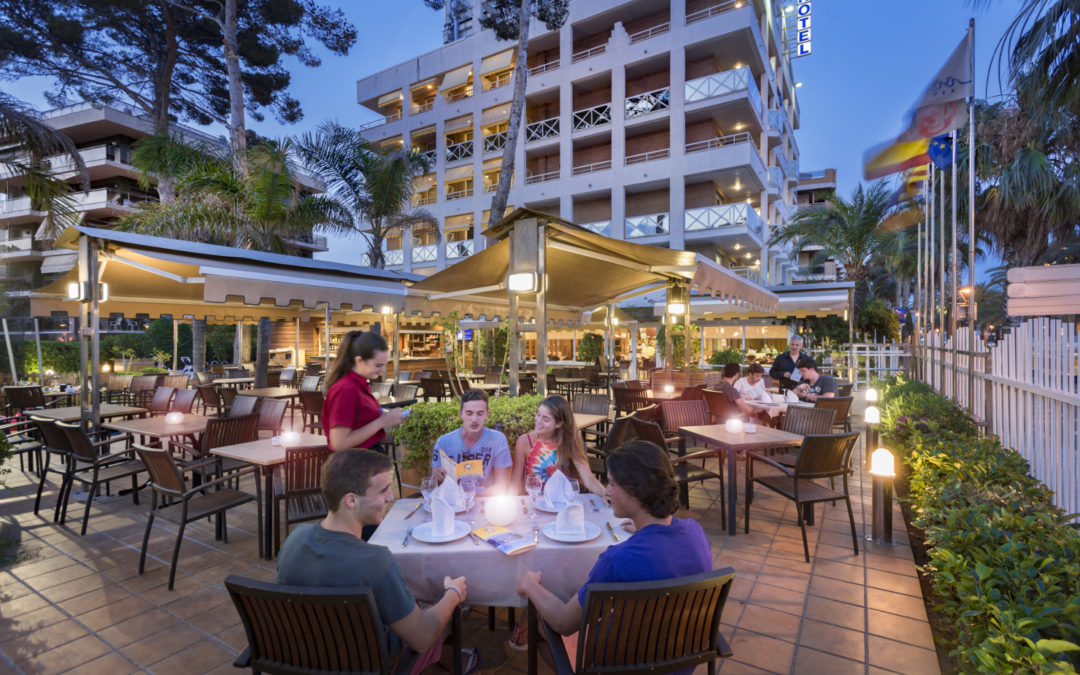 L’Hotel 4R Casablanca Playa aposta per una identitat Gastronòmica i Segura