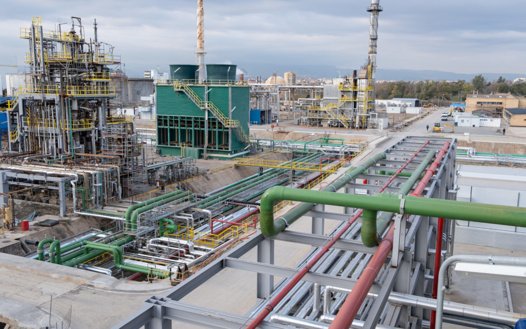Industrias Químicas del Óxido de Etileno recibe  más de 11 millones de euros para la producción de componentes de baterías eléctricas