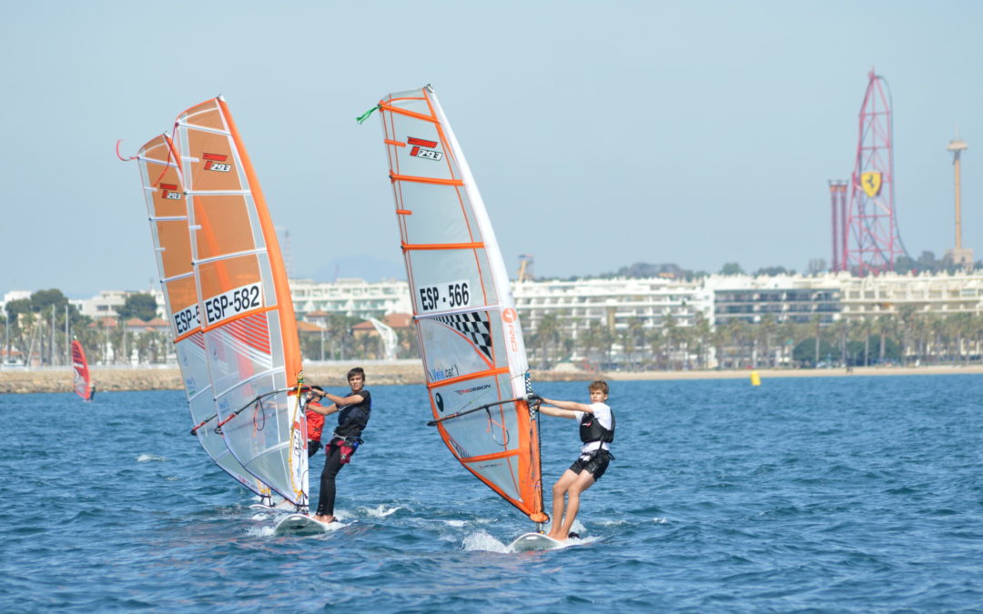 El Trofeu Festa Major Salou Windsurf reunirà uns 70 participants aquest cap de setmana