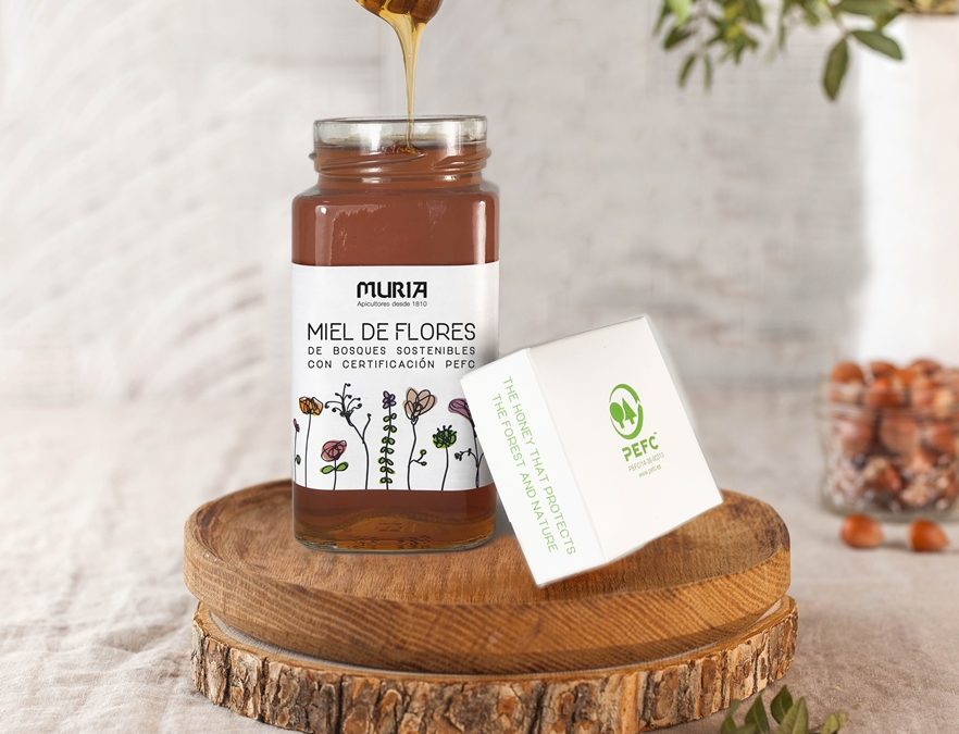 Mel Muria, pionera en crear la primera mel certificada de boscos sostenibles