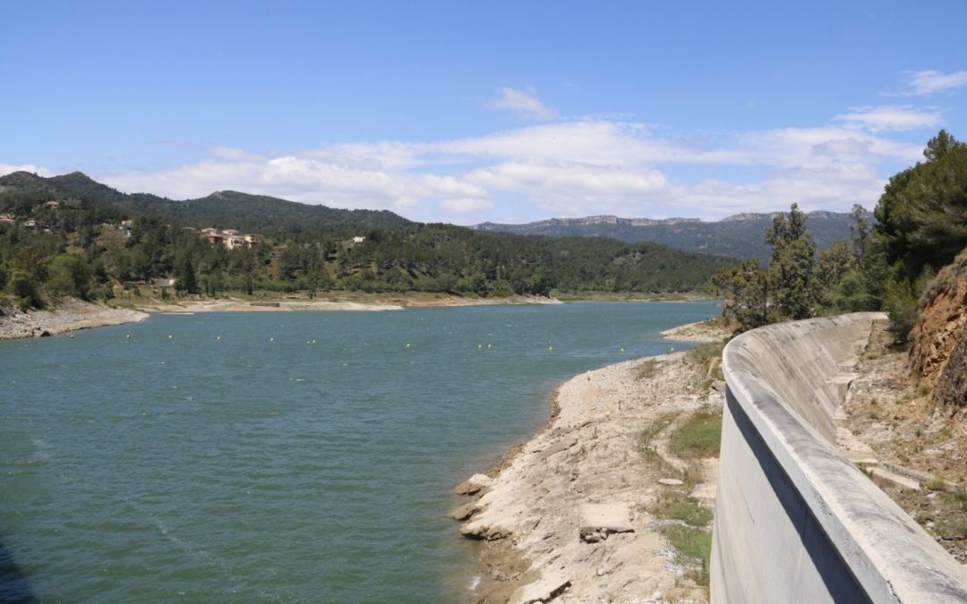La Comunitat de Regants de Riudecanyes critica que l’ACA no declari l’emergència al pantà de Siurana