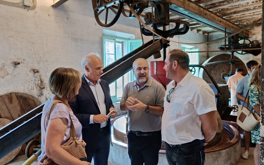 El Parc Samà abre el antiguo molino del parque para albergar el Museu del Aceite de Oliva de Mas del Miu de Cambrils