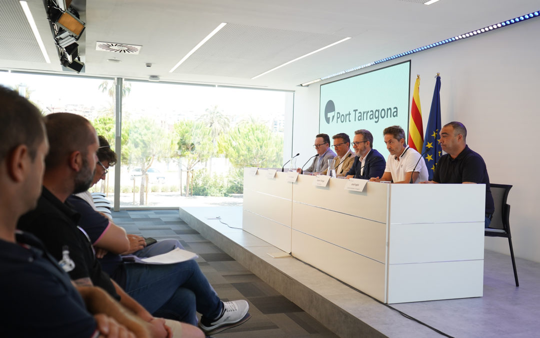 La Nit Literària al Far de la Banya celebra el desè aniversari aquest divendres