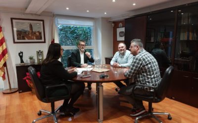 L’Ajuntament de Reus estudia mesures fiscals i d’impuls de l’activitat econòmica amb els sectors de la construcció i la restauració