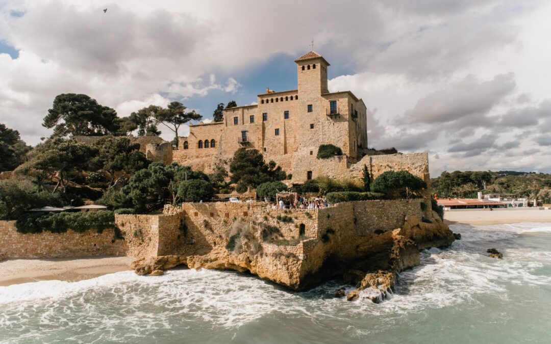 Els propietaris del Càmping Trillas compren el Castell de Tamarit per 9,4 milions d’euros