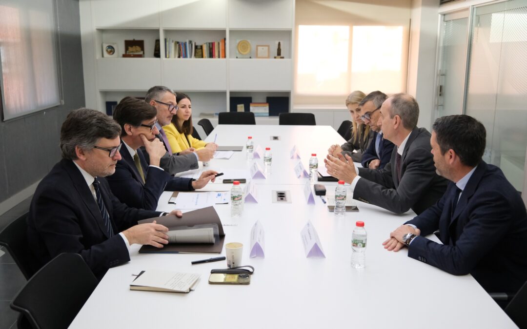 La AEQT pide a la Generalitat un plan específico para reforzar la competitividad del polo químico de Tarragona