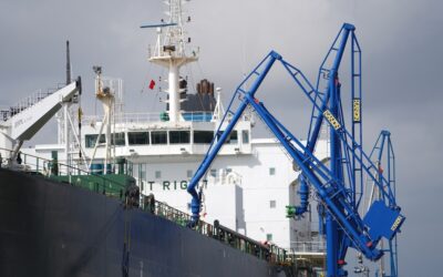 Port Tarragona creix un 19% al maig impulsat pels líquids a doll