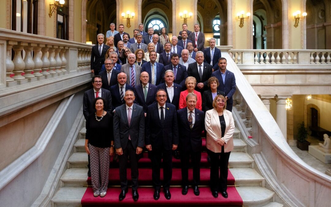 El Parlament aprova la nova Llei de Cambres després de més d’una dècada sense una normativa actualitzada
